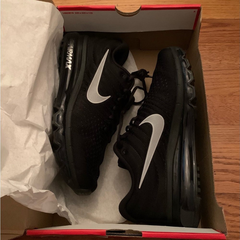 Brand New Nike Air Max 2017